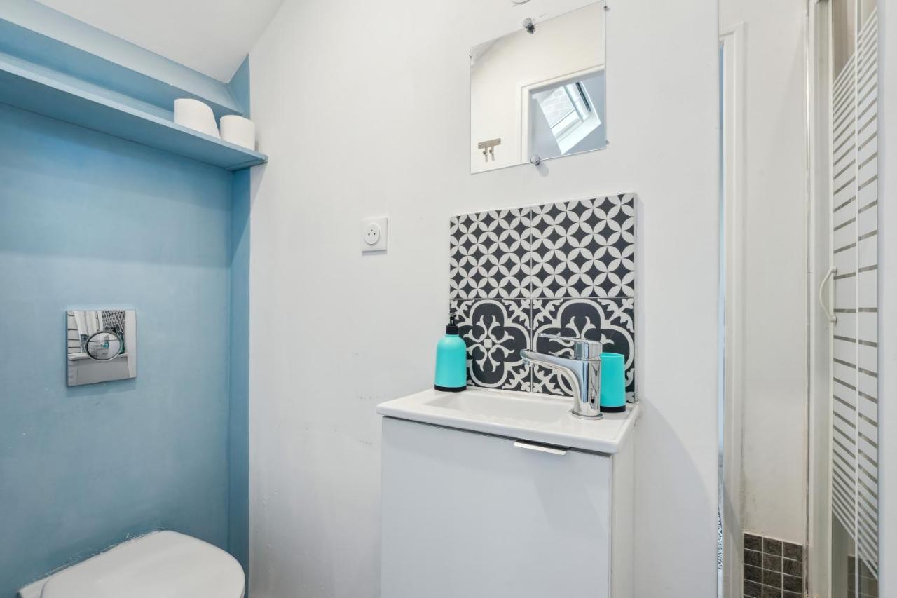 Budget Appart Avec Parking Au Centre-Ville Charleville-Mézières Екстериор снимка